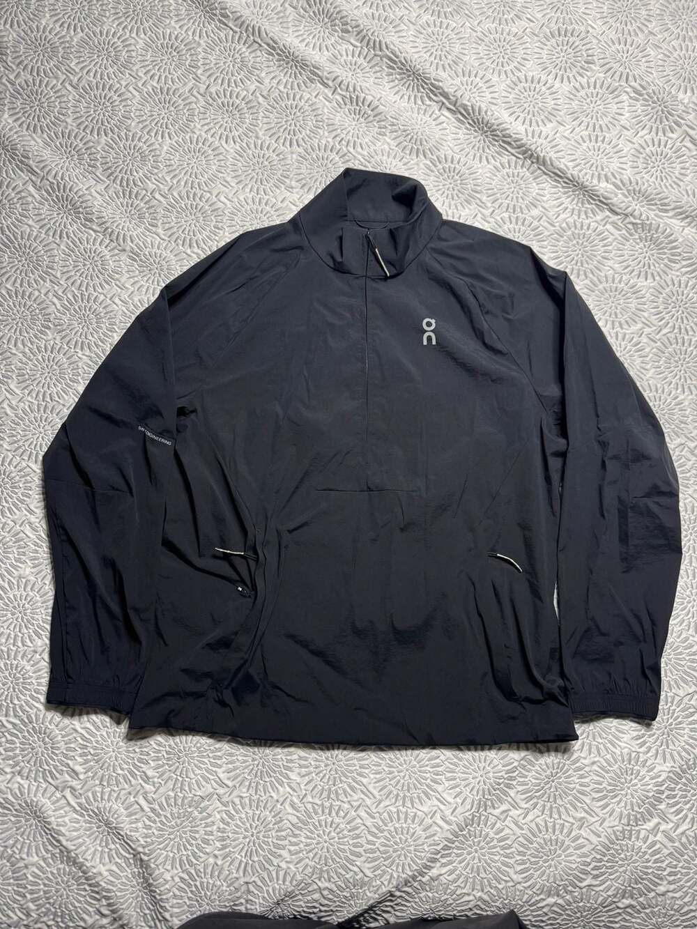 On Running Men's All-Day 1/2 Zip Jacket Black Size M